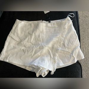 NWT Windsor Come Away With Me Skort Size Small